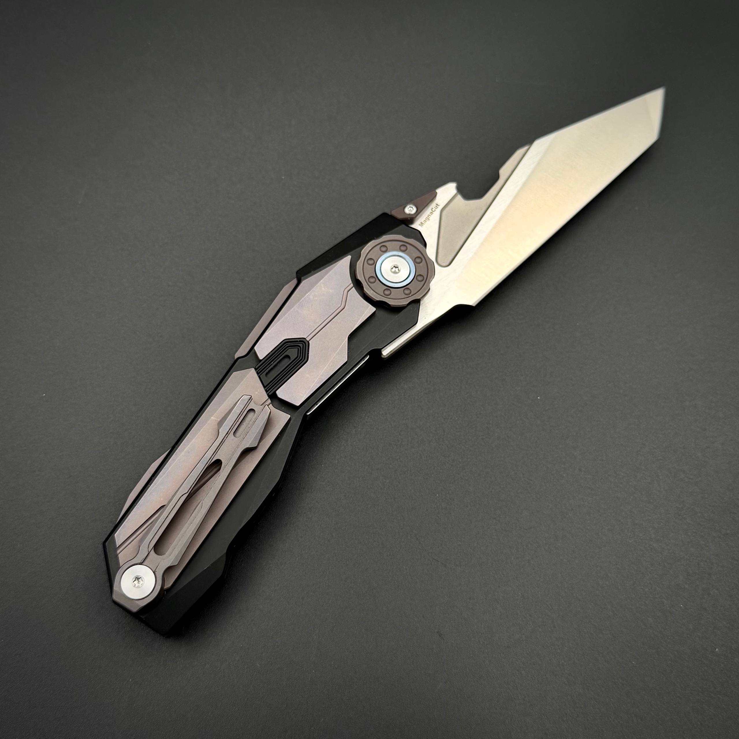 Складной нож Obsidian CPM Magnacut Purple Titanium