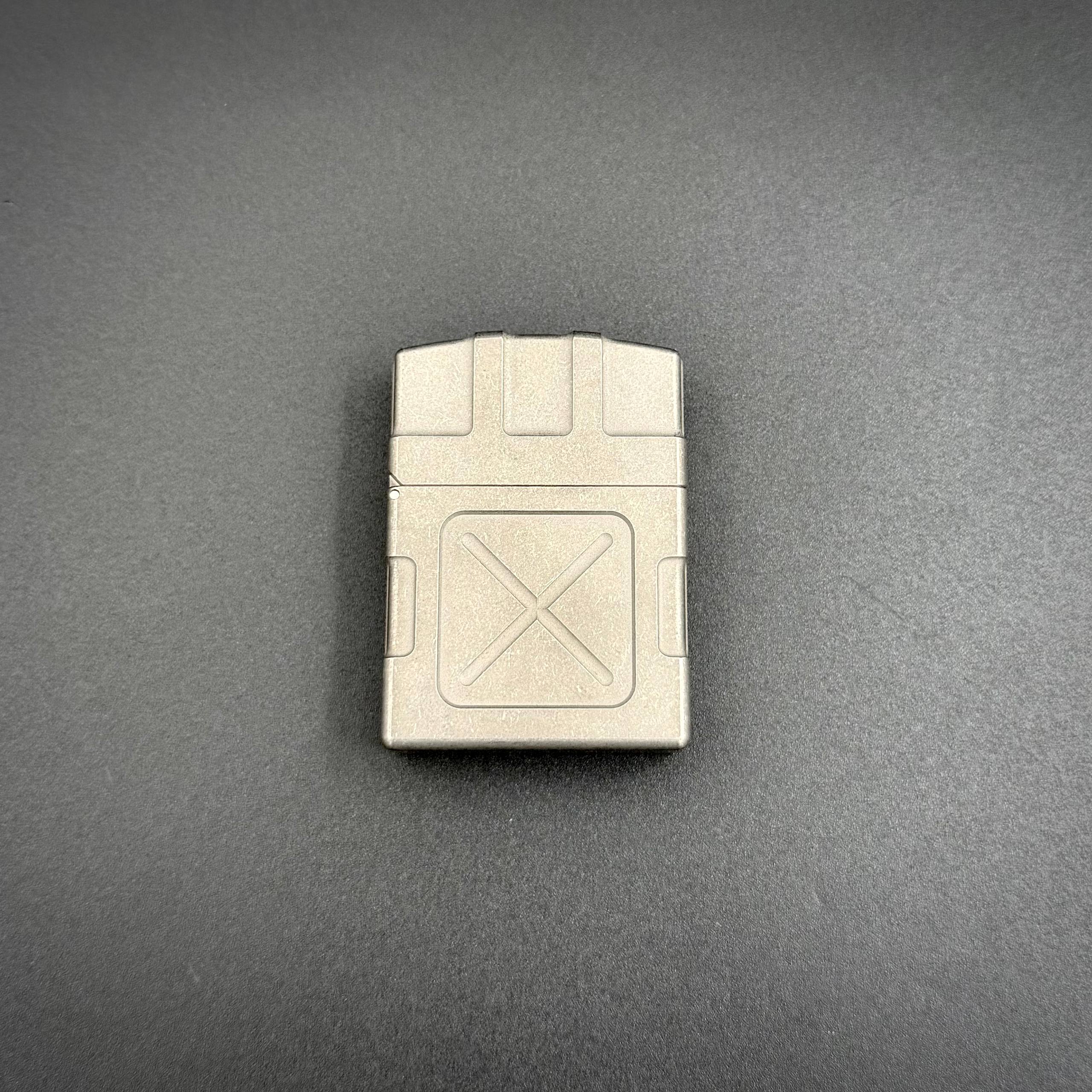 Зажигалка с титановым корпусом Канистра SW Pioneer EDC