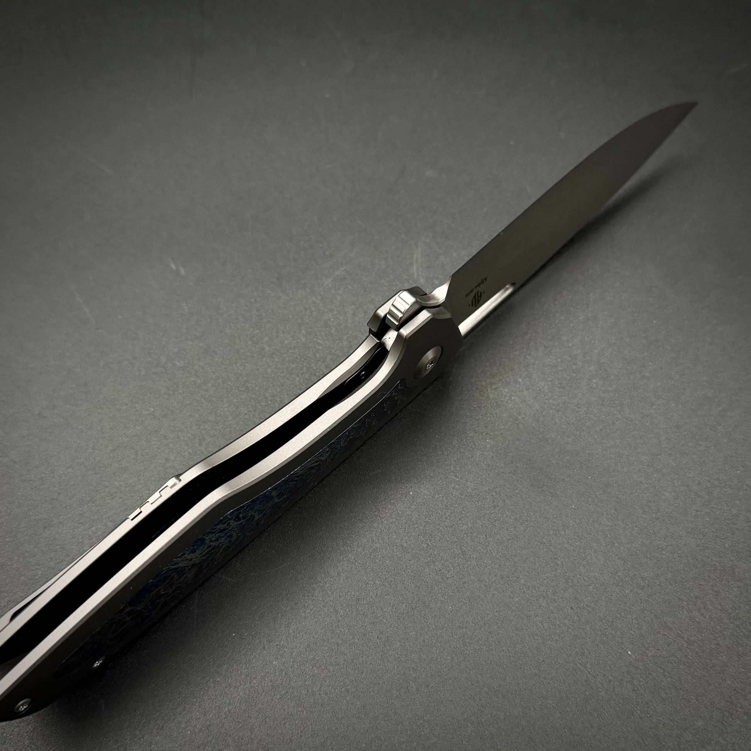 Складной нож Void Gray Titanium Drop Point Alpha Miu