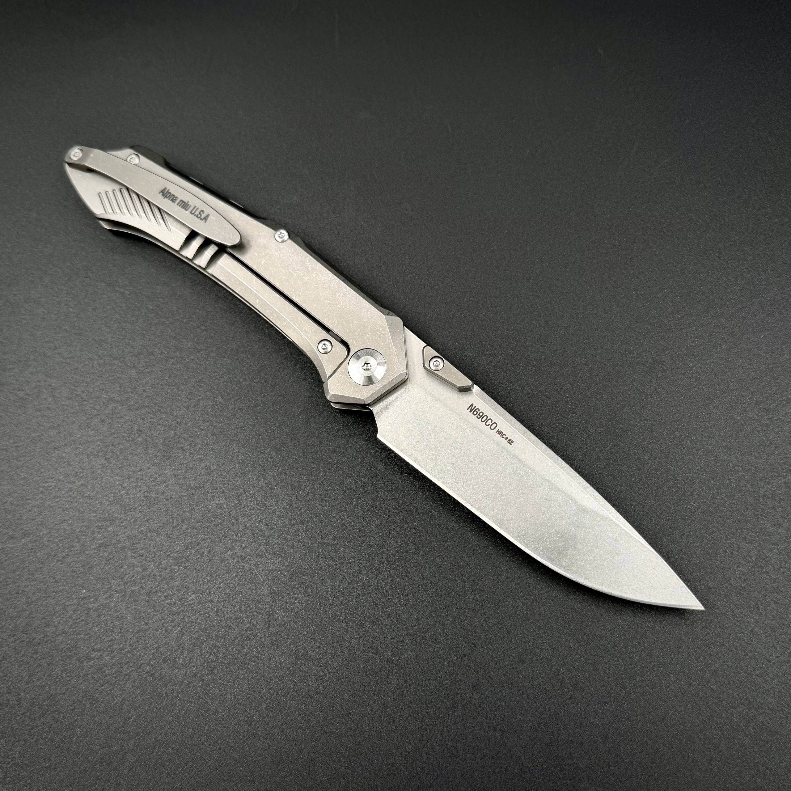 Складной нож Vigil n690co Titanium Carbon Fiber T108 Green Alpha Miu