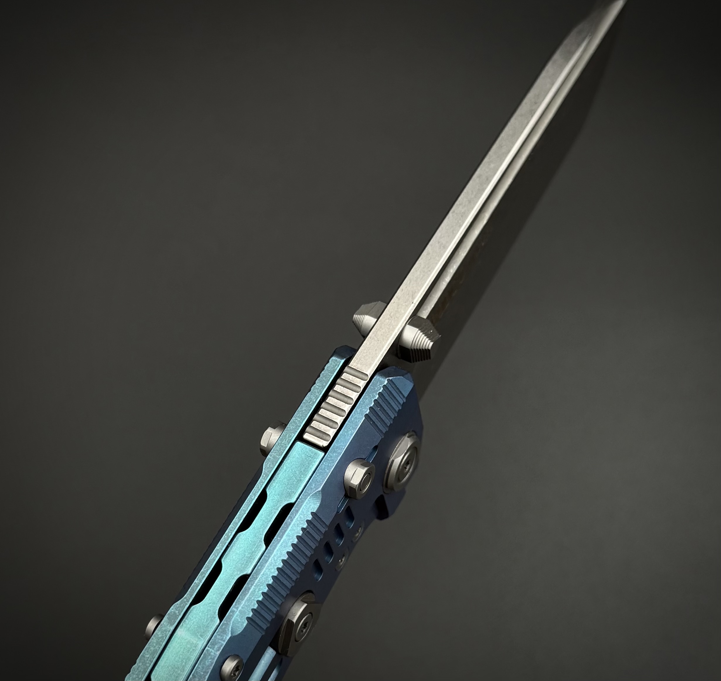 Складной тактический нож Alien n690c0 Titanium Blue Alpha Miu