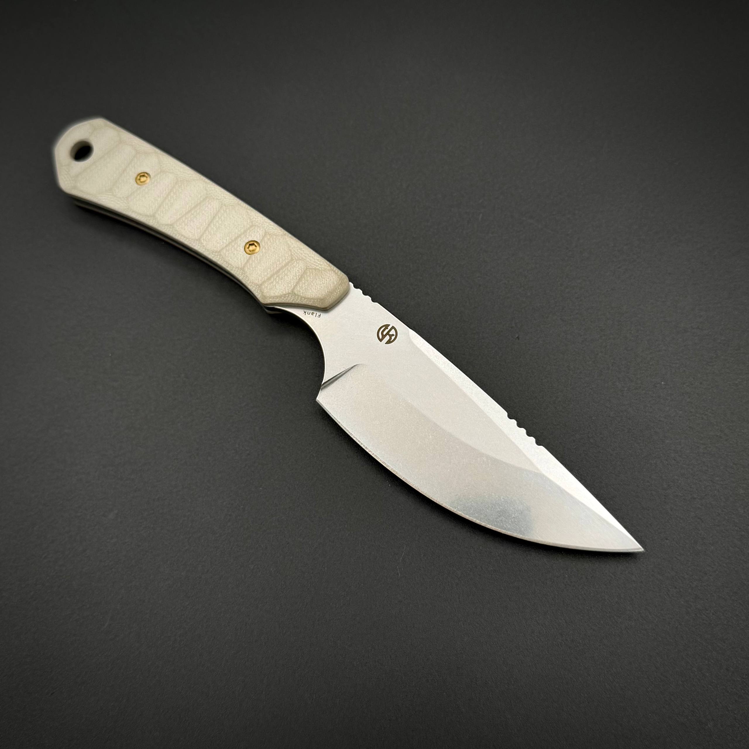 Нож универсал Flank Kansept Light Sand G10