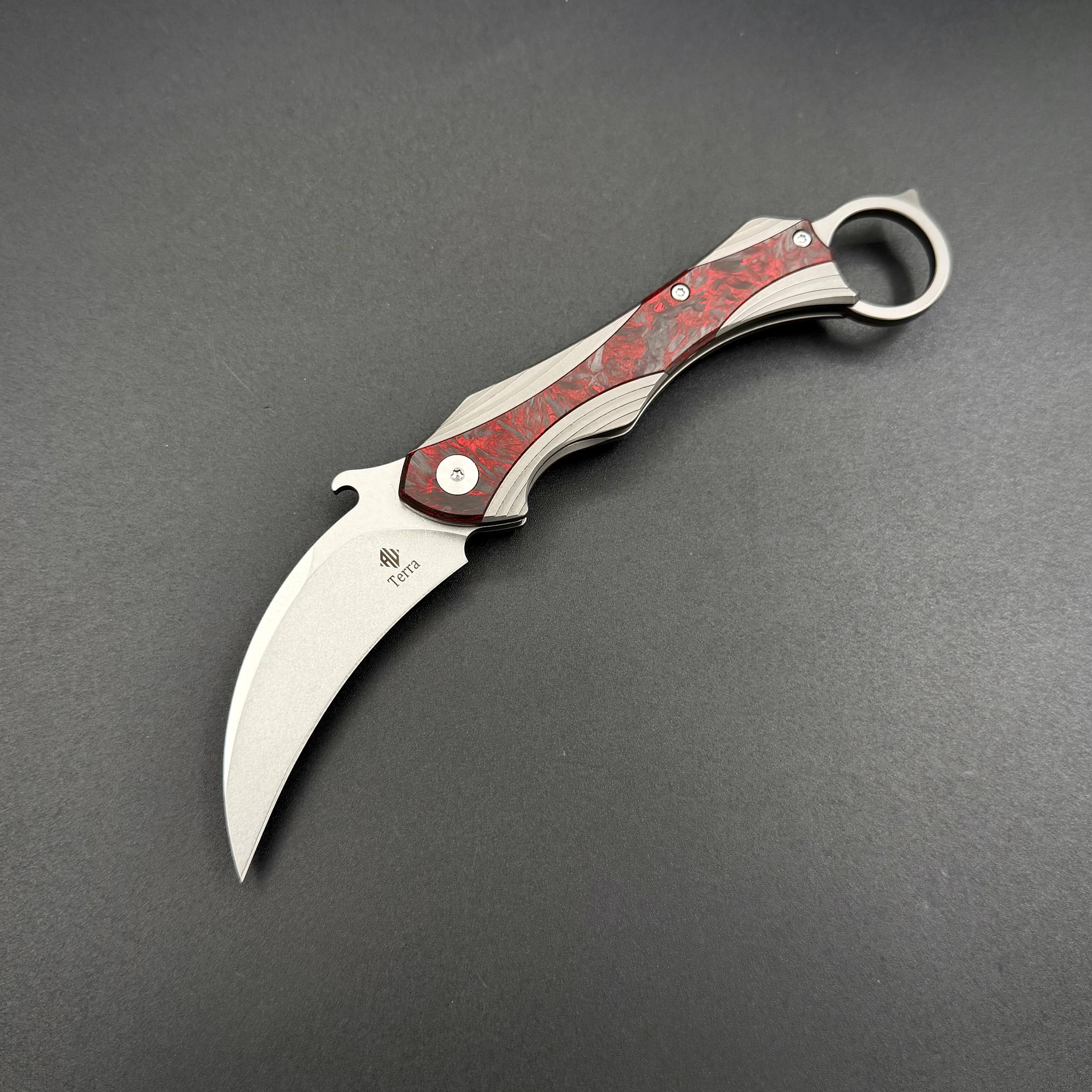 Складной нож керамбит Urban Talon Red Carbon Fiber Titanium Alpha Miu