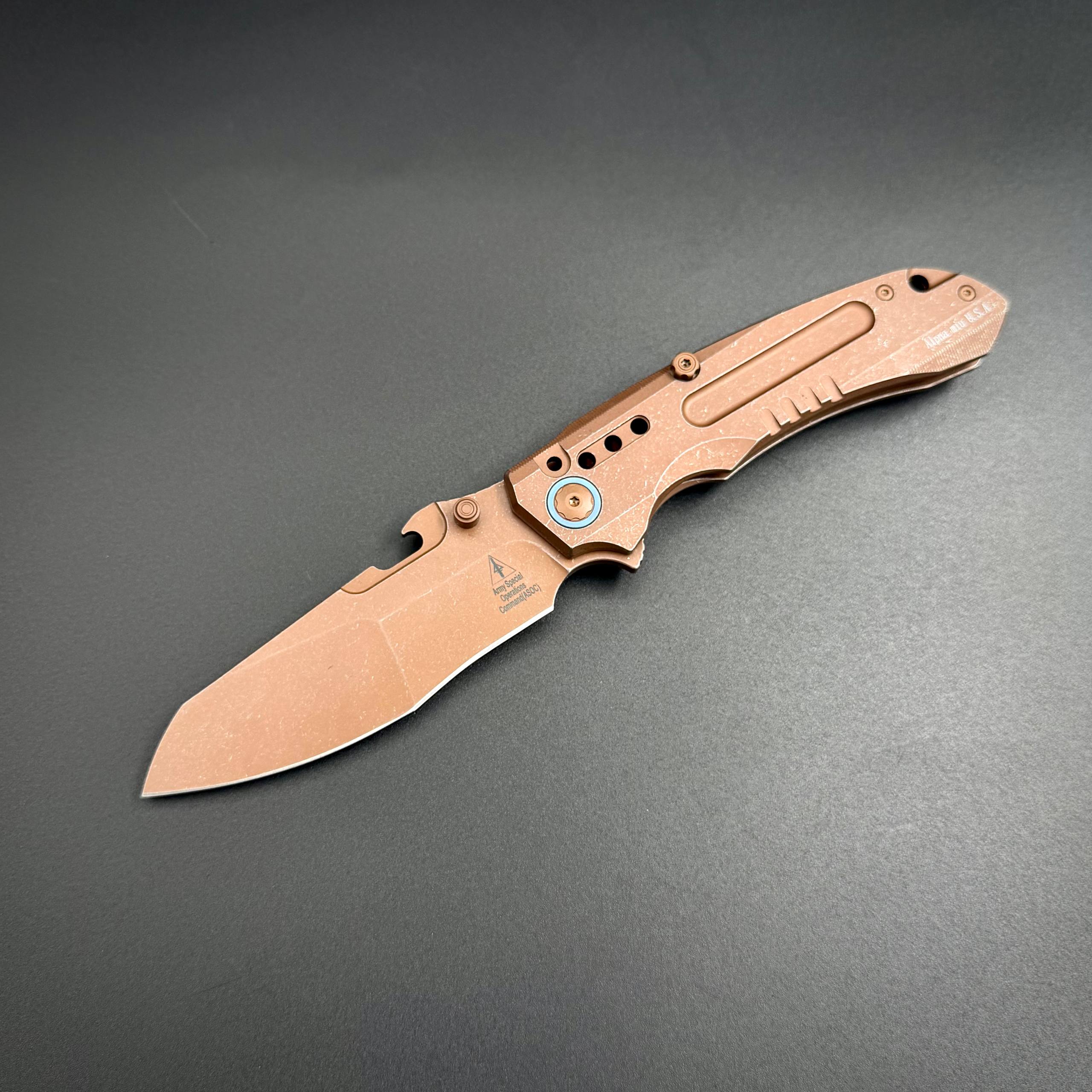 Складной тактический нож Martian n690co Titanium Sand Alpha Miu