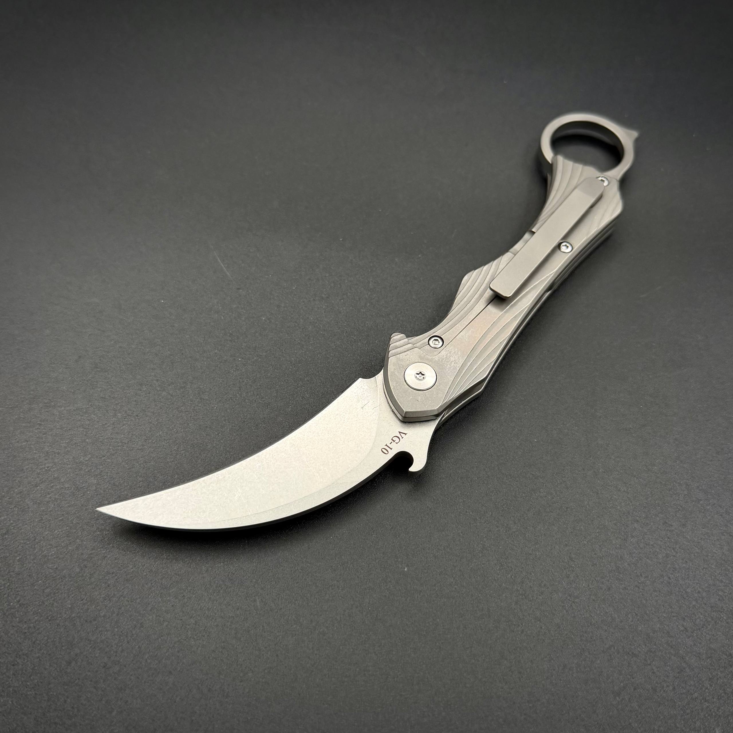 Складной нож керамбит Urban Talon Red Carbon Fiber Titanium Alpha Miu