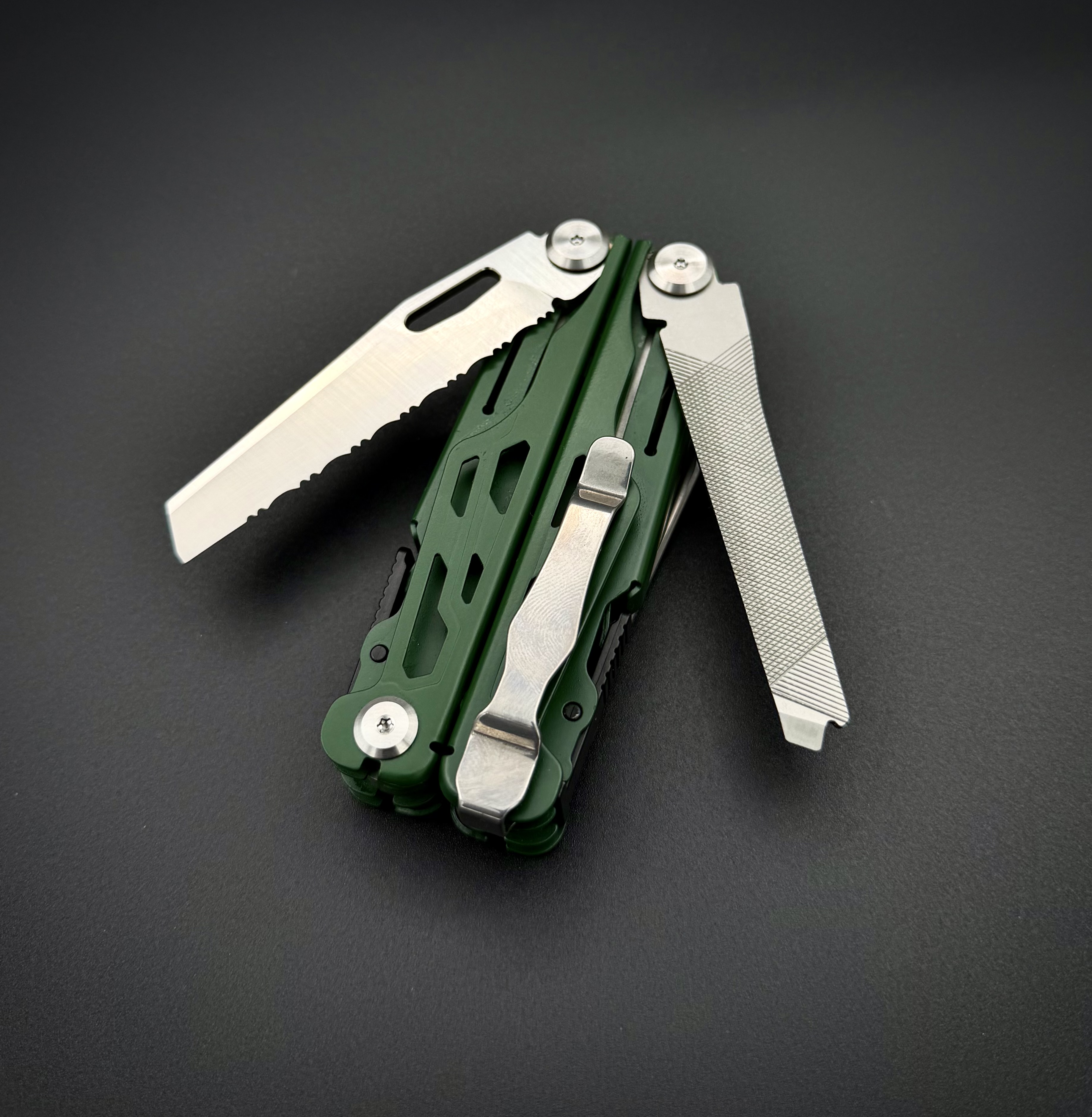 Мультитул SNQ-02 Green Alpha Miu
