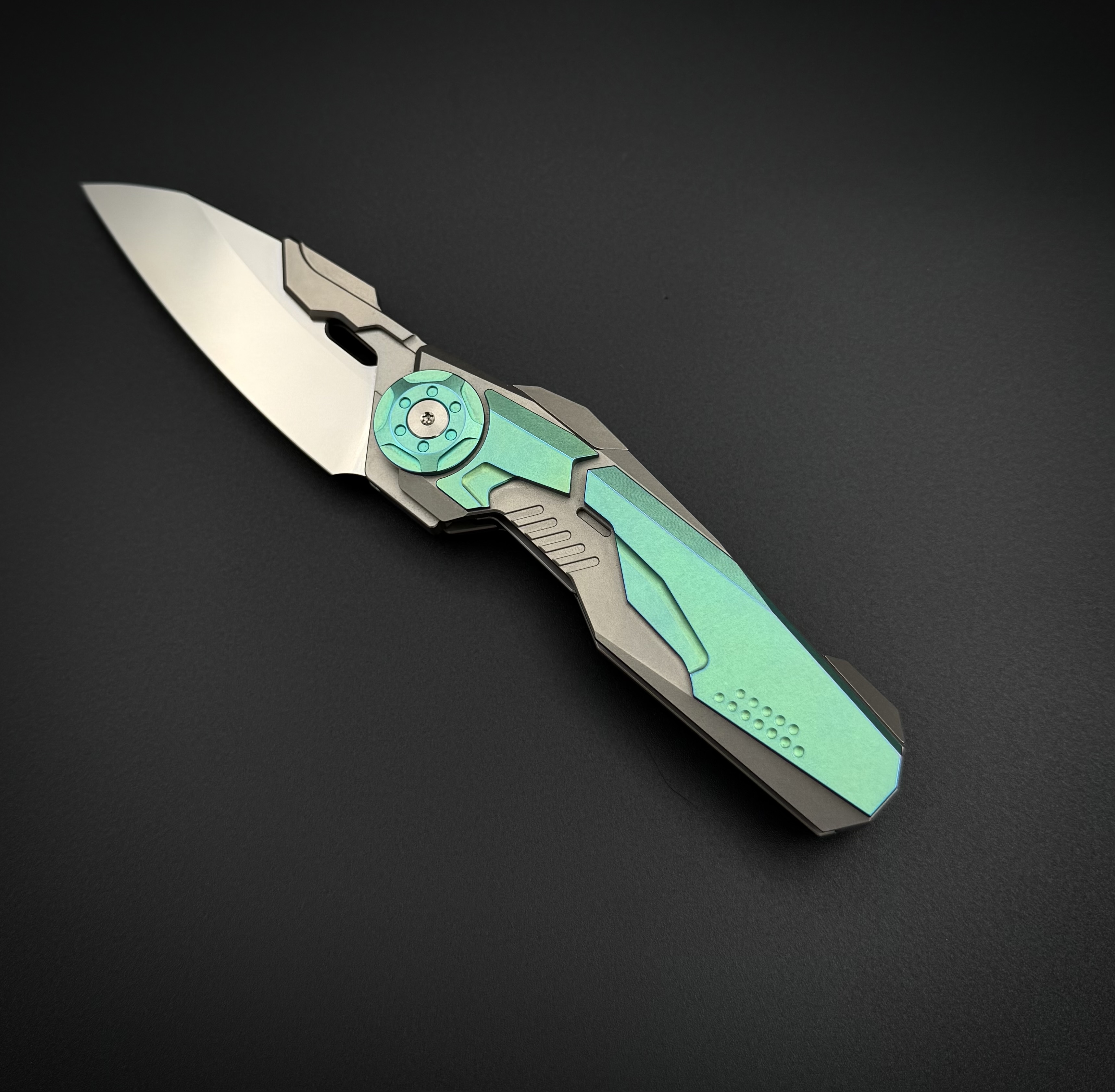 Складной нож интеграл Nexus S125V Green Titanium Alpha Miu