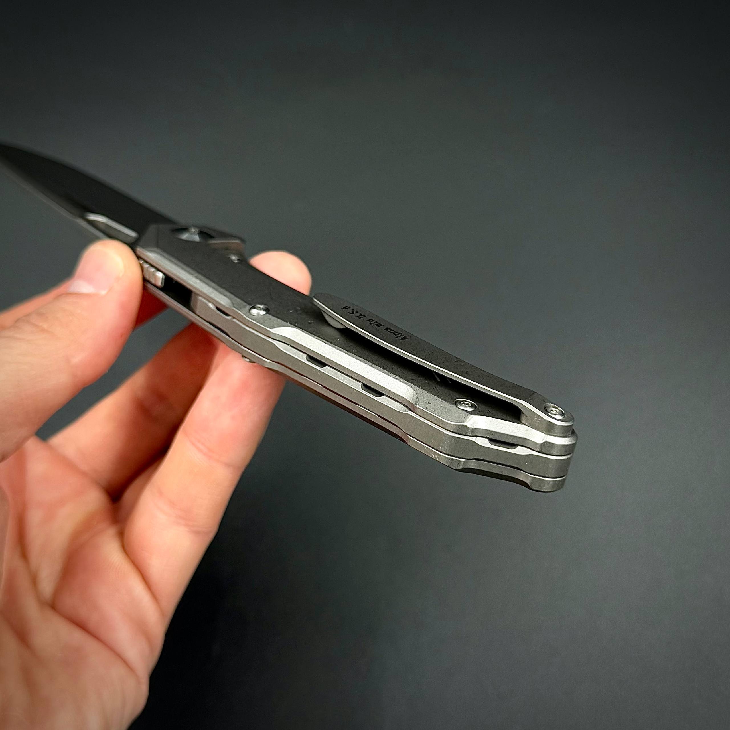Складной нож Vigil n690co Titanium Carbon Fiber T107 Green Alpha Miu