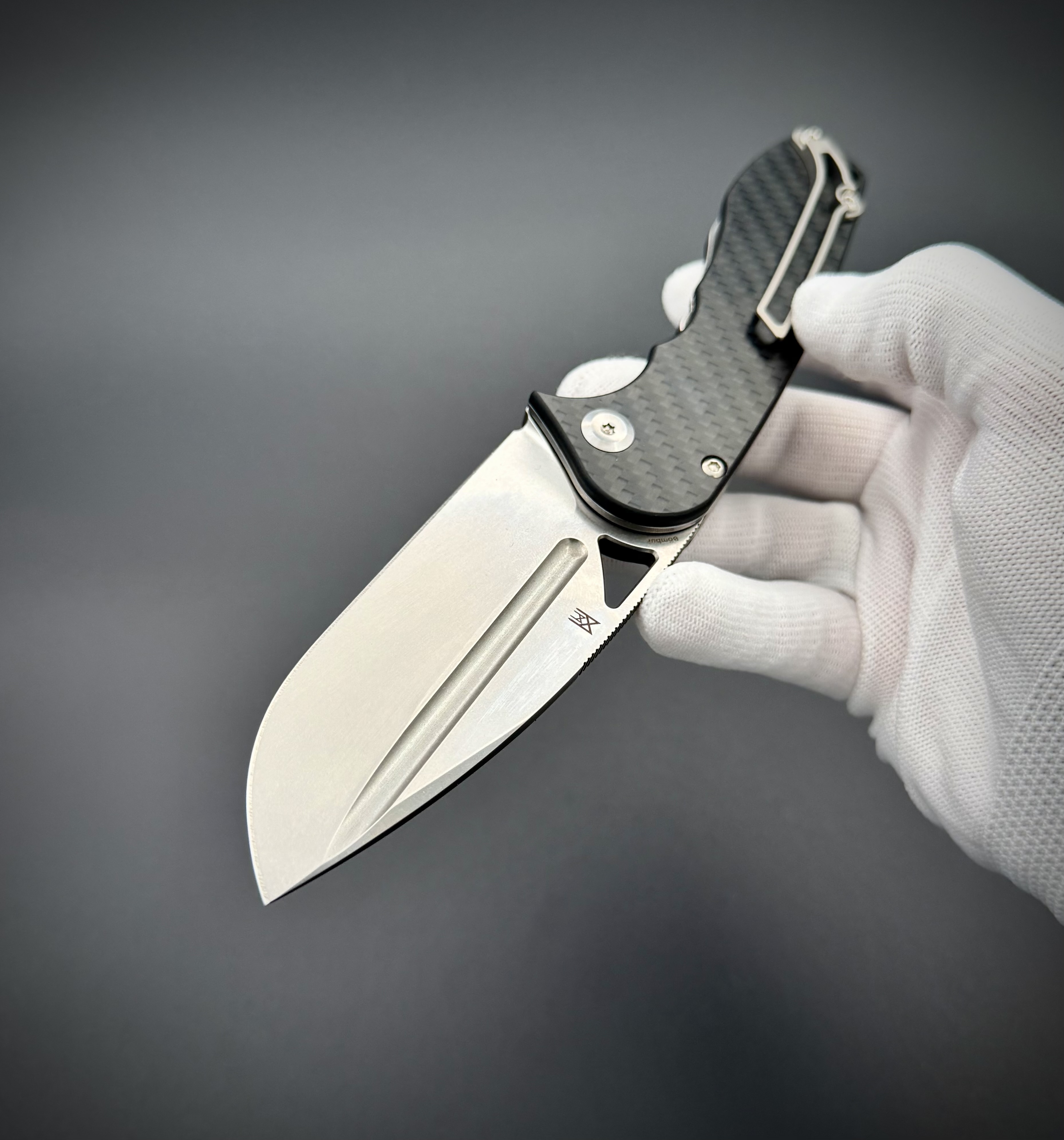 Складной нож Tenable Bombur Carbon Fiber