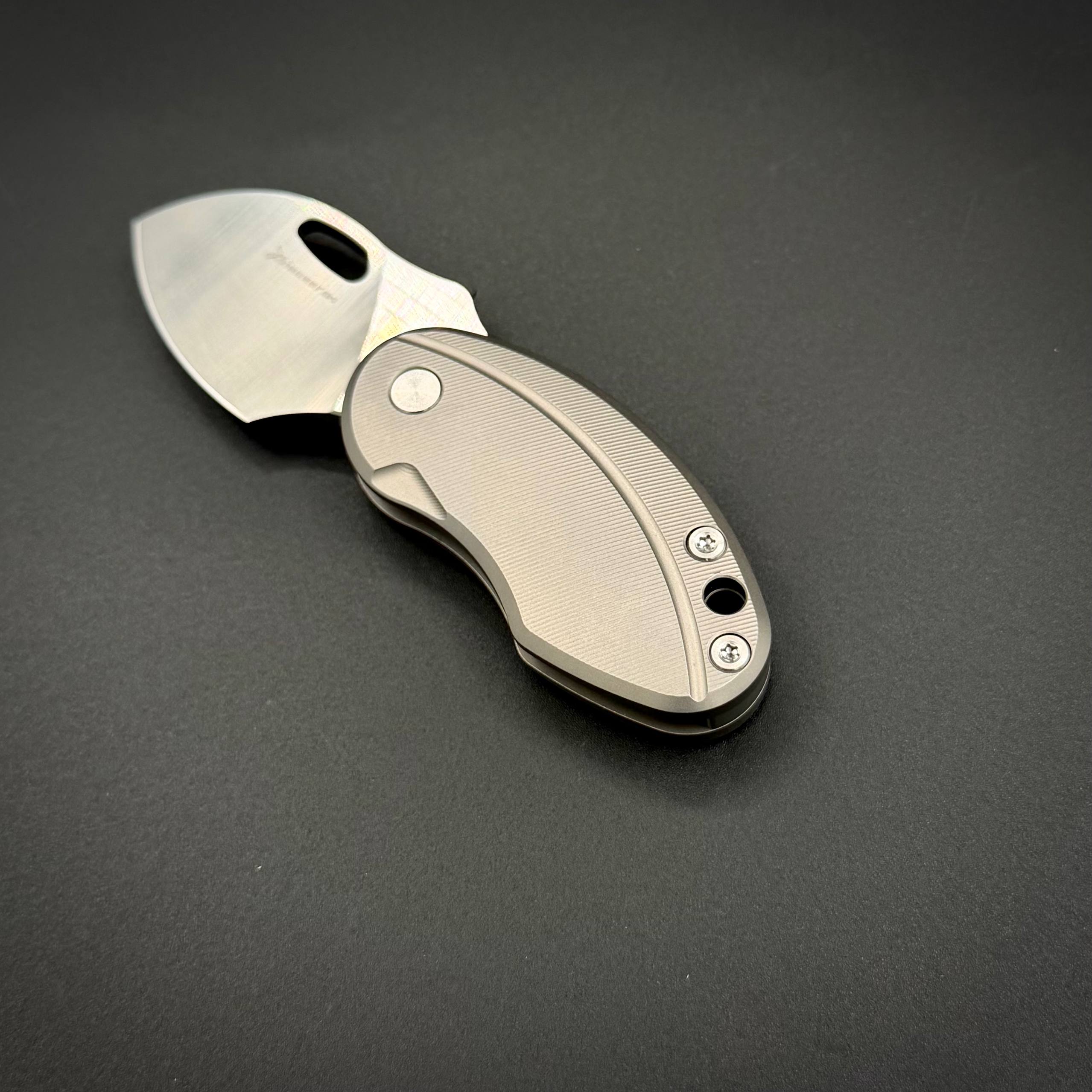 Складной нож BUG Sandvik 14C28N Titanium Pioneer EDC