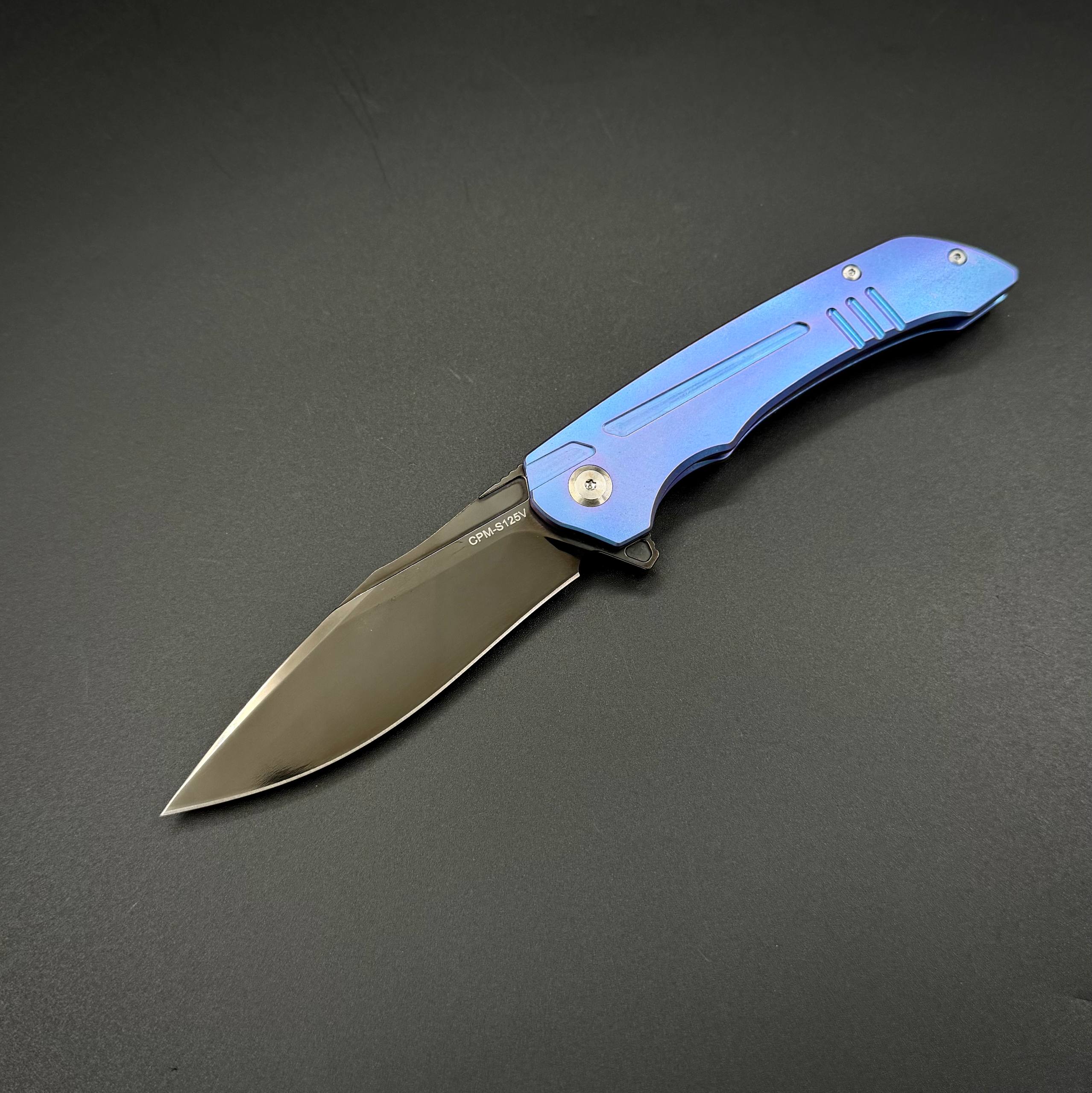 Складной нож Abyss CPM S125V Titanium Blue Alpha Miu