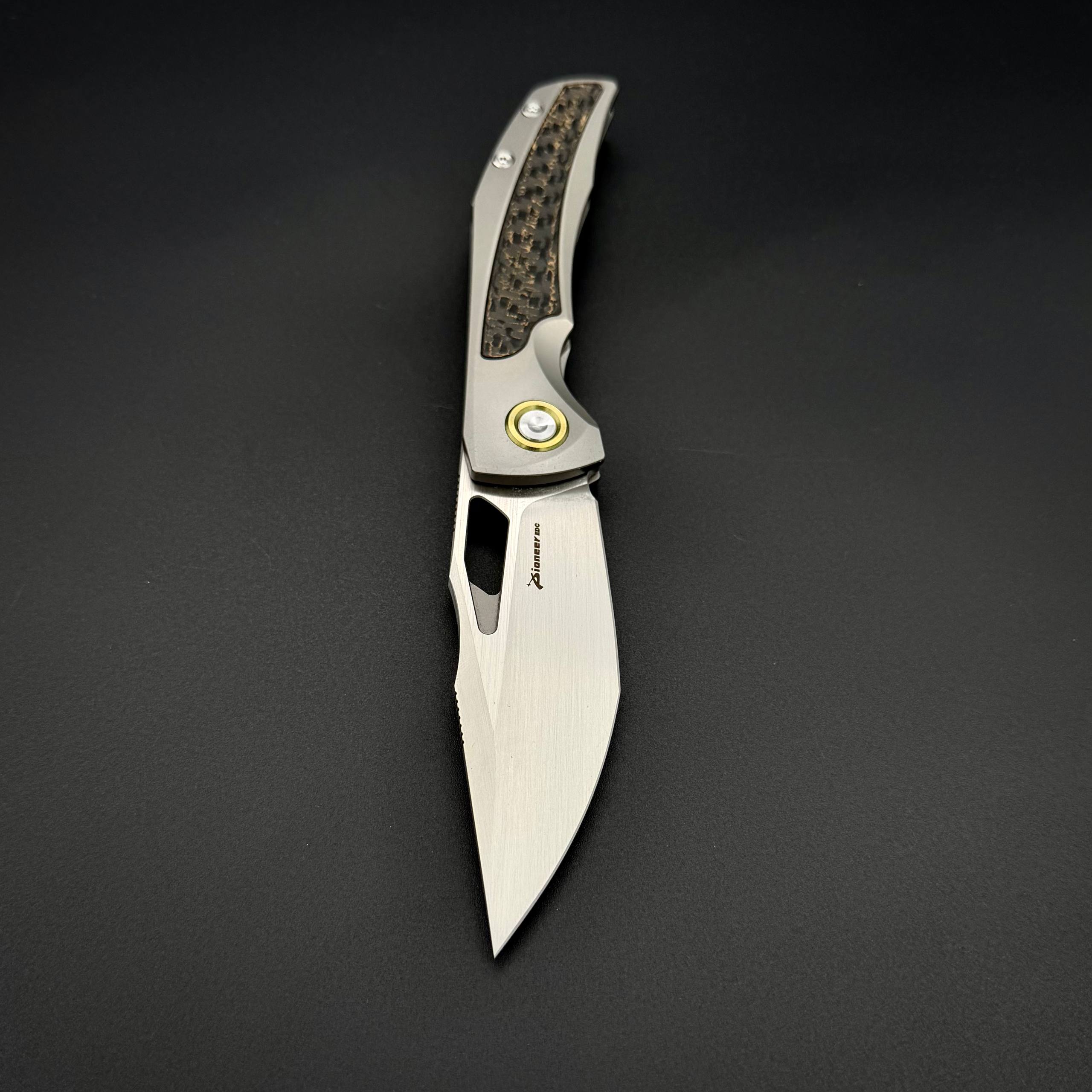 Складной нож Malacca Bohler M390 CRIO Titanium Carbon Fiber Pioneer EDC