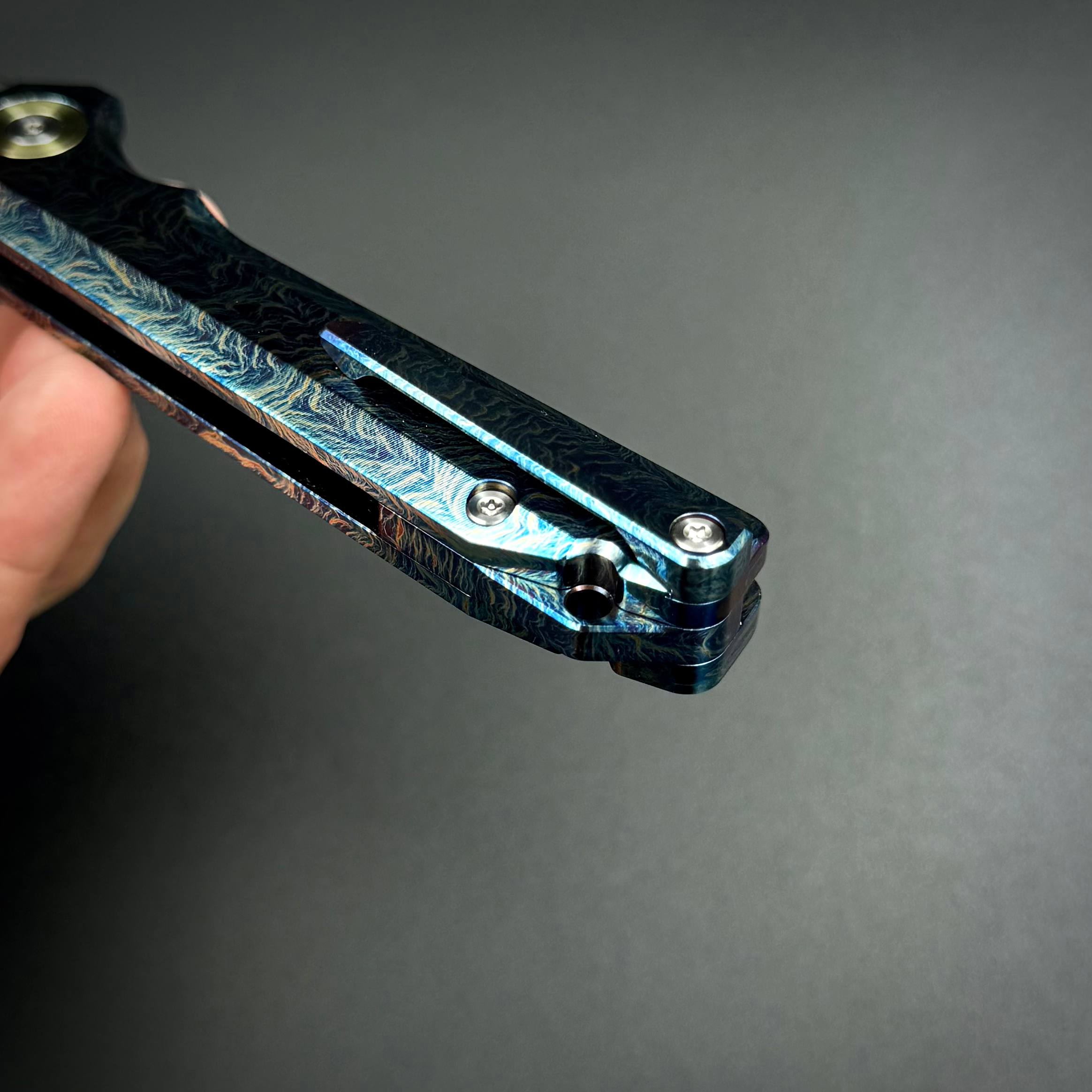 Складной нож Scramasax Electric Blue Pioneer EDC